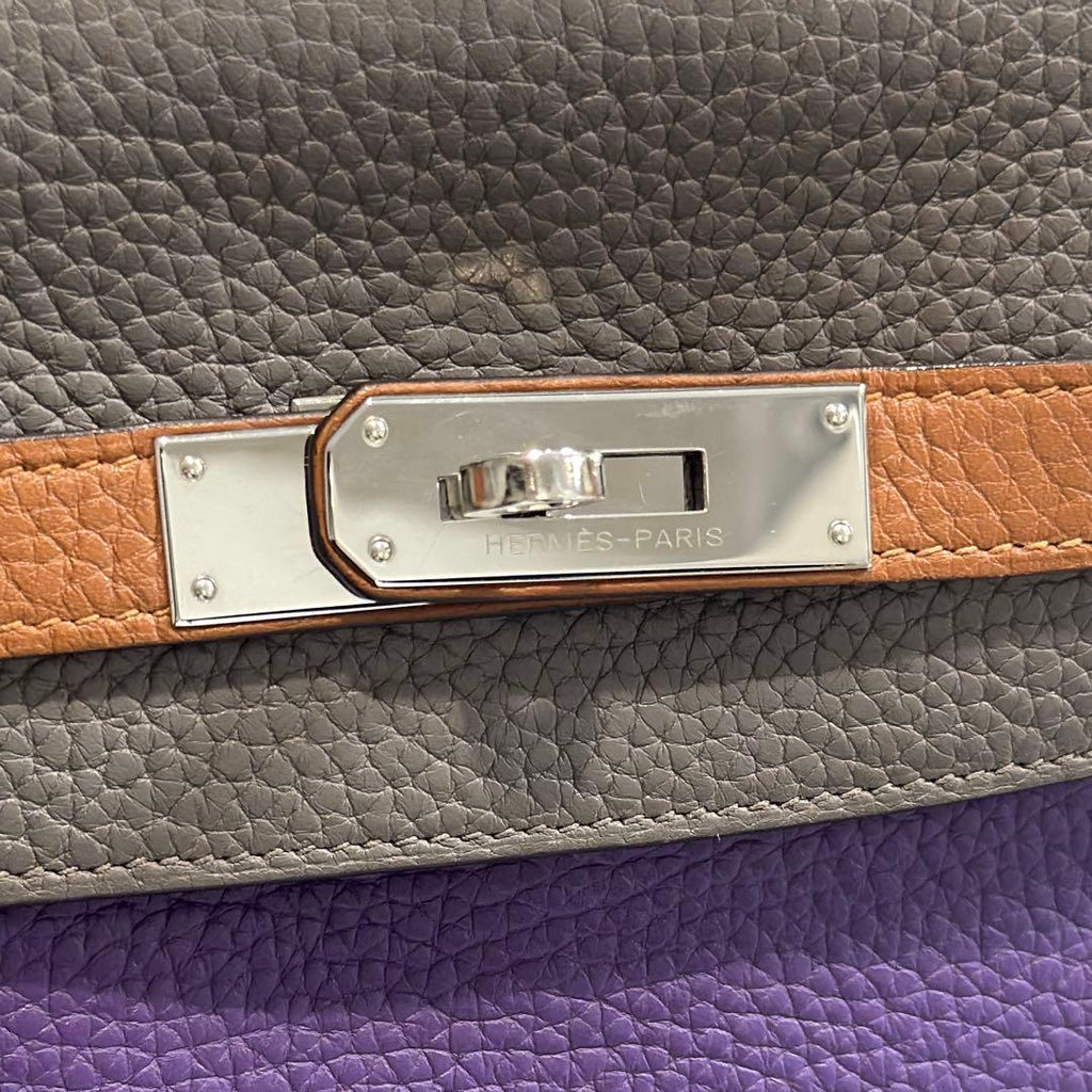 Hermes Kelly 32 Palladium hardware and clasp detail close-up